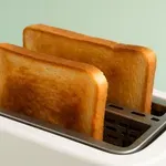 Zakaj za�gan toast zjutraj ni najboljša ideja