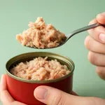 Tuna v olju ali v slanici: katera ima več zdravih maščob?