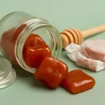 Zamrznjen med: zdrav trend ali tihi sovražnik zob in sladkorja v krvi?