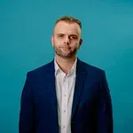 Omeragić nije povučen iz Njujorka, navodno razmišlja da se vrati u...