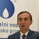 Lakušić: Problem eksploatacije šljunka iz korita Morače i dalje...
