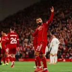 Smirile su se strasti na Enfildu: Salah konkuriše za tim protiv...