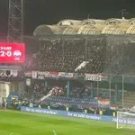 Sa hrvatske tribine "za dom spremni" i ubij Srbina", sa crnogorske...