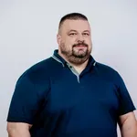 Đuranović: Država ubira milione na skupljem gorivu, a nema sluha...