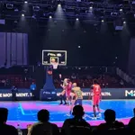 G-unit dominantan i virtuelno i uživo