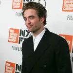 Patinson u pauzama snimanja radio na sopstvenoj muzici