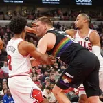 Jokić ispred Oskara, Šarlot u istorijskom nizu pobjeda