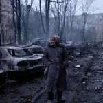 Zvaničnici: U ruskom napadu na stambenu četvrt u istočnoj Ukrajini...