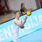 Maestralna partija Peruničića, uspješna sedmica za Zvicera