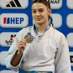 Sejla Spahić bronzana u Poreču