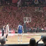 Velike oscilacije, čudne sudijske odluke i nestvarni bek...