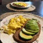 Zdrav doručak za dva eura po osobi - napravite sami