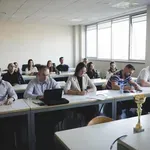 Debatno takmičenje na teme vršnjačkog nasilja: Debatovanje razvija...