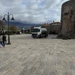 Opština uporno ćuti i krši zakone: Porodica Slovinić iz Budve...