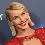 Nakon duže pauze Džulijan Haf se vratila na filmsko platno