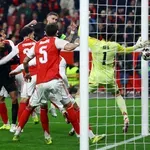 Bajer kaznio Arsenal njegovim oružjem - kornerom, Haverc donio...