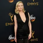 Kirsten Danst se pridružuje ekipi "The Housemaid"