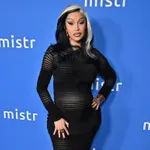 Zbog neobičnog tretmana kosa joj mirisala na bijeli luk