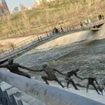 Statua ovjekovječila trenutak humanost