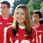 Amanda Bajns najavljuje povratnički singl