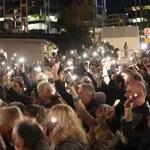 Skup podrške N1 u Beogradu: Građani i novinari se okupili ispred...