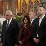 Spajić i Mandić na Vaskršnjoj liturgiji u Hramu Hristovog...