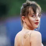 Tejlor Svift pohvalila Dakotu Džonson