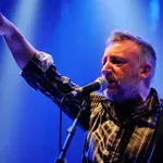 Pomirenje između Pitera Huka i članova sastava New Order još pod...