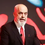 Premijer Albanije tvrdi da iza protesta protiv Kušnerovog projekta...