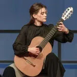 Sa gitarom od Kolašina do Salcburga: Nađa Grdinić niže uspjehe,...