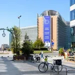 Zaposleni u diplomatskoj službi EU izgaraju na poslu