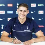 Van de Ven produžio saradnju sa Totenhemom