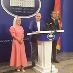 Knežević: Niko od poslanika vlasti nije potpisao inicijativu za...