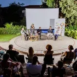 Knjiga koja otvara novo poglavlje crnogorske filmologije...