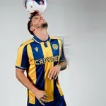 Nove kiparske boje za crnogorskog kapitena: Jovetić podiže nivo...