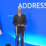 Vučić: Srbija kupila "pse-robote", opsluživaće vrlo ozbiljno oružje