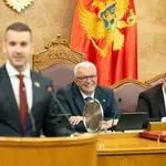 Ograđuju se od Mandića, ali neće protiv njega: Treći pokušaj...
