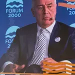 Đukanović u Pragu govorio o položaju malih država u multipolarnom...