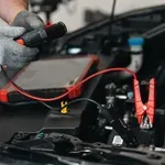 Auto sporije pali ujutro? Pet ranih znakova da 12-voltni...
