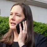 Sudija: Trampova administracija nezakonito otpustila ćerku Džejmsa...