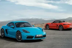 Porsche ustavlja prodajo modelov Boxster in Cayman