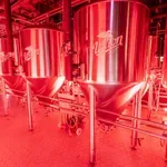V Ljubljani so odprli novo pivovarno: Nastanek piva si boste lahko ogledali od blizu