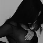 Znana Slovenka prestala operacijo, njeno telo ne bo nikoli več enako ...