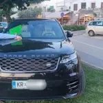 Na Krku iščejo Slovenca, ki je tako brezsramno parkiral avto