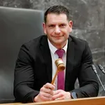 To je resnica o Stevanovićem odnosu s sestro