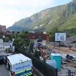 Foto: Grozljive podobe nesreče na Jesenicah, en mrtev, sedem poškodovanih