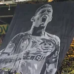 Želeli 122 milijonov, ker je igralec umrl na poti v nov klub, to je odločitev