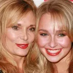 Mami pokojne Hayden Panettiere prepovedali prihod na spominsko slovesnost