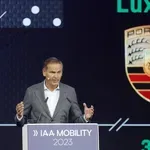 Šef odstopil, obetajo se velike spremembe pri Porscheju