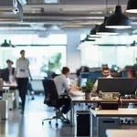 Iščete službo? Nudijo možnost zaslužka 2.000 evrov neto!